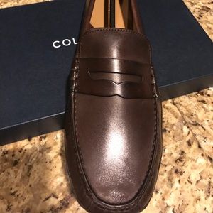 New men’s Cole Haan loafers! never worn!